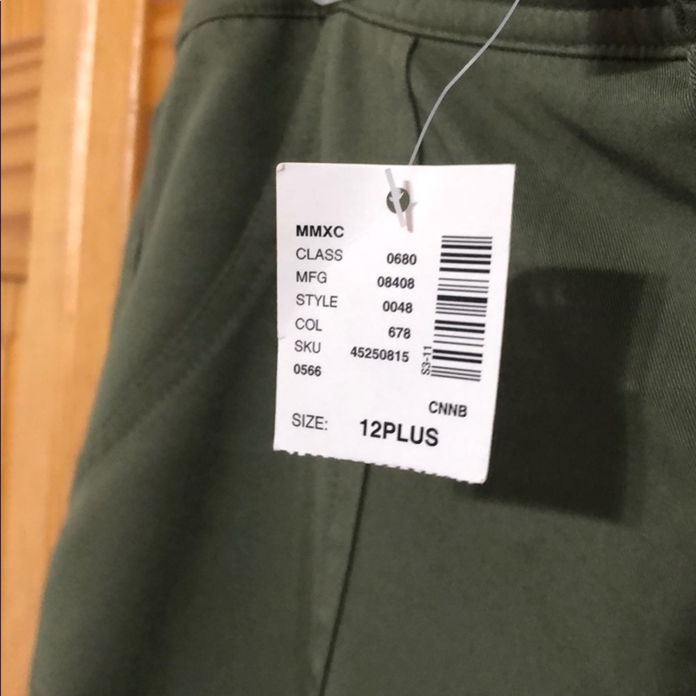 Justice size 12 Plus green joggers - Picture 3 of 3